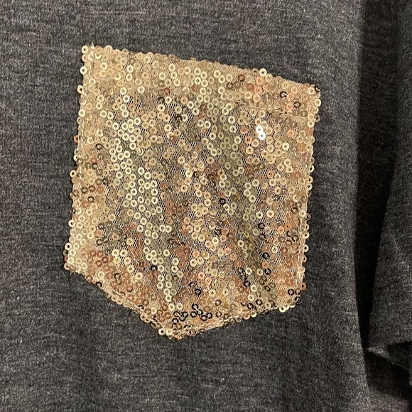 Grey Casual T - large - like new - Picture 2 of 3